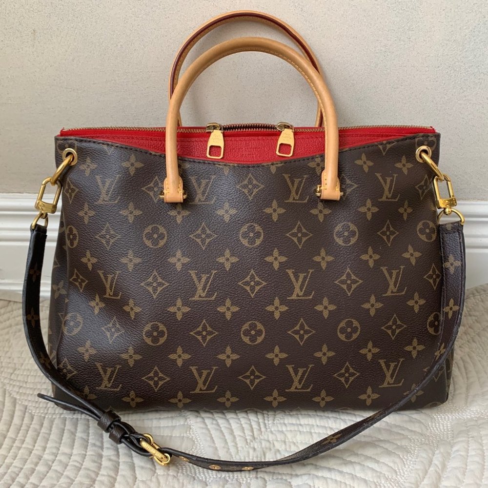 Great opportunity to own a Genuine luxury LV Pallas handbag with good price